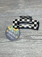 BLACK AND WHITE CHECK SQUARE CLAW HAIR CLIP