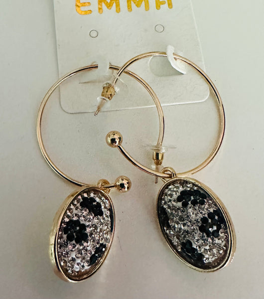 GOLD HOOP WITH LEO CRYSTAL RHINESTONE CHARM EARRINGS