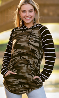 CAMO AND STRIPE LIGHTWEIGHT HOODED TOP