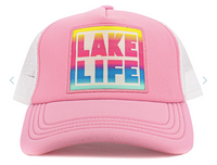 RETRO STYLE LAKE LIFE TRUCKER HAT