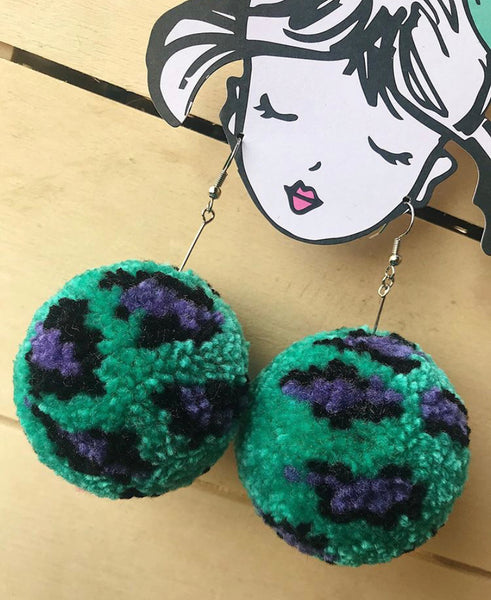 POM POM EARRINGS TURQUOISE LEOPARD