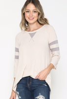 OATMEAL TOP WITH CONTRAST STRIP SLEEVES