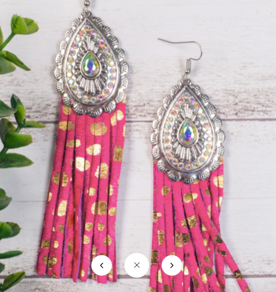 THE PERFECT MIX TASSEL EARRINGS - PINK