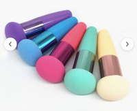 FOUNDATION MAKEUP SPONGE WITH HANDLE